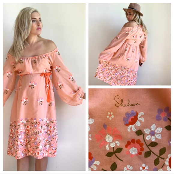 Vintage Dresses & Skirts - Vintage Floral Peach Large Sleeve Shaheen Dress